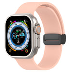 Cinturino per orologio in silicone liscio con fibbia nera magnetica, For Apple Watch Ultra 49mm, For Apple Watch Series 8&7 45mm