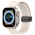 Cinturino per orologio in silicone liscio con fibbia nera magnetica, For Apple Watch Ultra 49mm, For Apple Watch Series 8&7 45mm