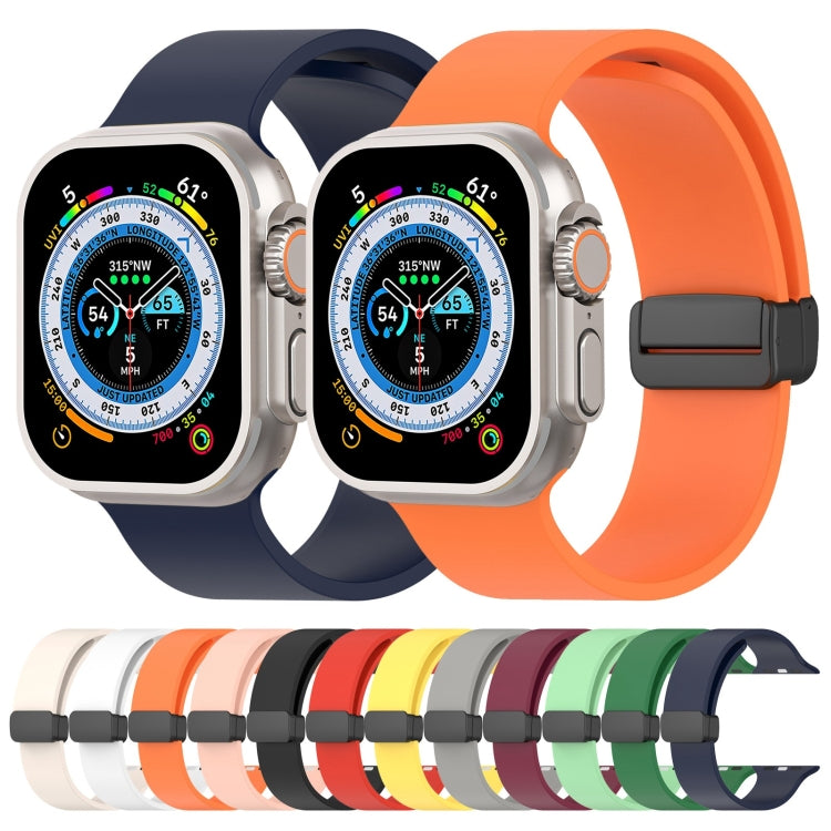 Cinturino per orologio in silicone liscio con fibbia nera magnetica, For Apple Watch Ultra 49mm, For Apple Watch Series 8&7 45mm