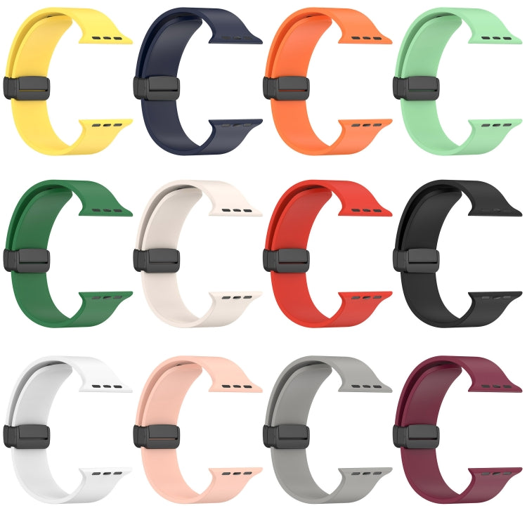 Cinturino per orologio in silicone liscio con fibbia nera magnetica, For Apple Watch Ultra 49mm, For Apple Watch Series 8&7 45mm
