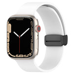 Cinturino per orologio in silicone liscio con fibbia nera magnetica, For Apple Watch Series 8&7 41mm