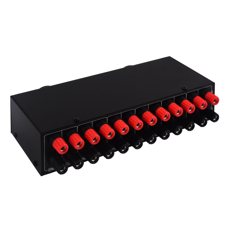 Amplificatore di potenza 3 ingressi 3 uscite 300W per canale
