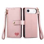 Custodia in pelle con cavalletto per iPhone 15 e 16