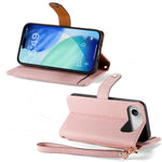 Custodia in pelle con cavalletto per iPhone 15 e 16