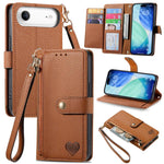 Custodia in pelle con cavalletto per iPhone 15 e 16