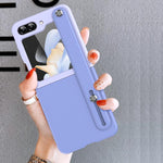 Custodia in pelle liscia con cinturino da polso per Samsung Galaxy Z Flip7 5G