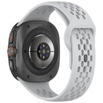 Per Samsung Galaxy Watch Ultra 47 mm fori stile cinturino in silicone tinta unita con fibbia quadrata
