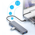 Hub USB-C con 3 porte USB 3.0 e 2 slot per schede SD/TF