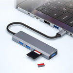 Hub USB-C con 3 porte USB 3.0 e 2 slot per schede SD/TF