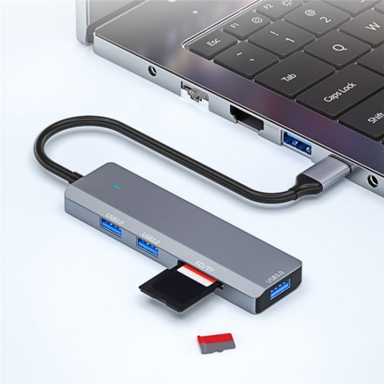 Hub USB-C con 3 porte USB 3.0 e 2 slot per schede SD/TF