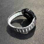 Cinturino per orologio curvo bicolore in acciaio inossidabile con chiusura a sgancio laterale, 22mm