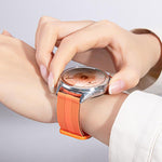 Cinturino per orologio in silicone con motivo a linee, 22mm