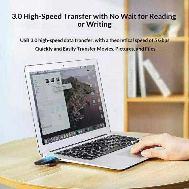 Lettore di schede SD/TF UGREEN CM304 ad alta velocità con connessione Type-C / USB-A 3.0.
