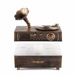 Phonograph Retro Style Aromatherapy Diffuser, 7 Color Atmosphere Light Effects, 3 Gear Timing Used For Indoor Humidification, Light Wood Grain, White, Black, Antique Copper?