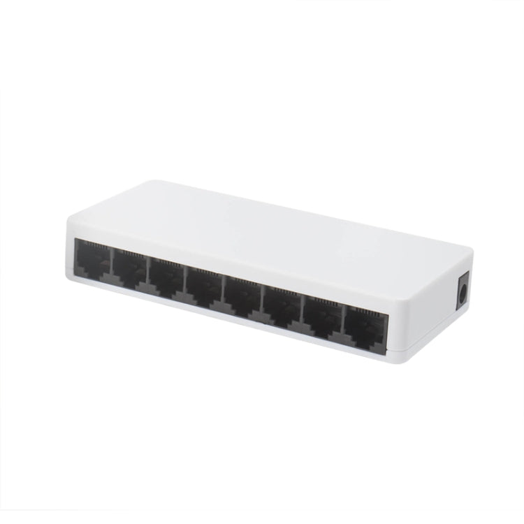Mini switch Fast Ethernet a 8 porte 10/100 Mbps