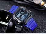 SANDA418 Orologio da polso quadrato Nuoto Allarme impermeabile Luce notturna Orologio da studente maschio Orologio sportivo di moda semplice