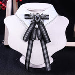 Papillon da donna a righe stile college con fiocco lungo con fiocco