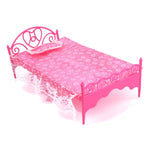 Mini bellissimo letto in plastica Mobili per camera da letto per bambole Casa delle bambole Consegna casuale dei colori, Plastic Bed