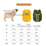 Impermeabile per cani con cappuccio e strisce riflettenti