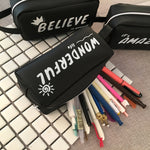 Forniture di cancelleria per la scuola con astuccio per penne in silicone creativo di grandi dimensioni con lettere nere