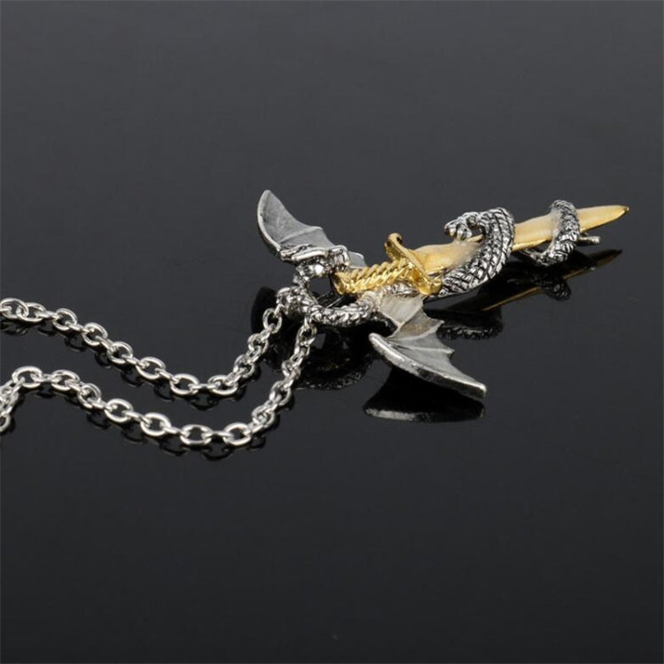 Collana con ciondolo spada drago gioielli luminosi Collana anime scura