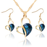 Simpatico set di gioielli con collana di cristalli a forma di cuore