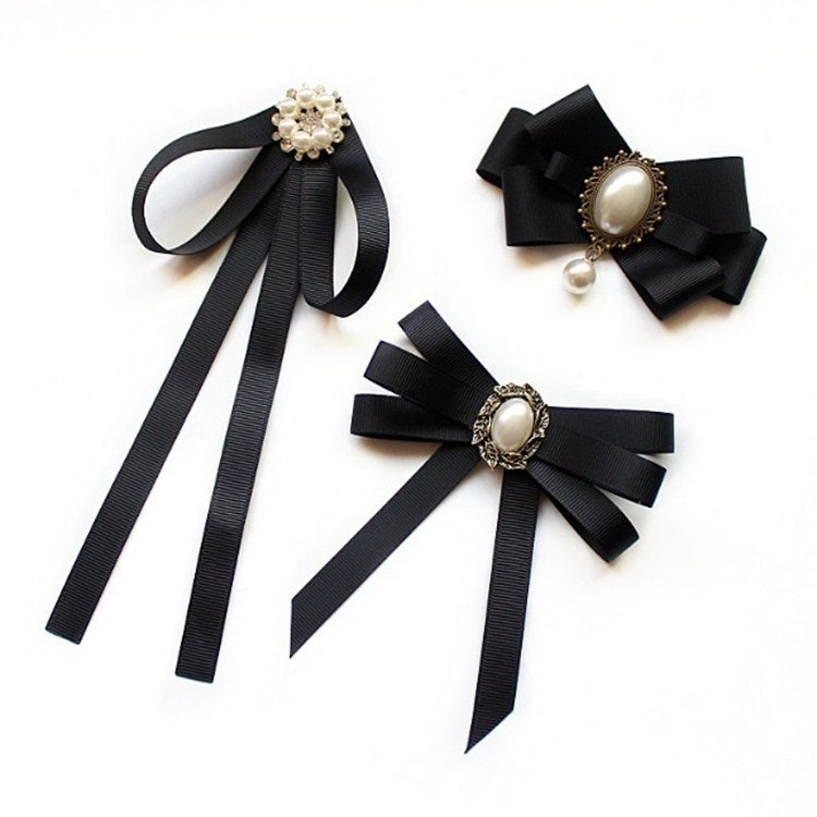 Accessori per camicie da donna con colletto professionale e papillon nero