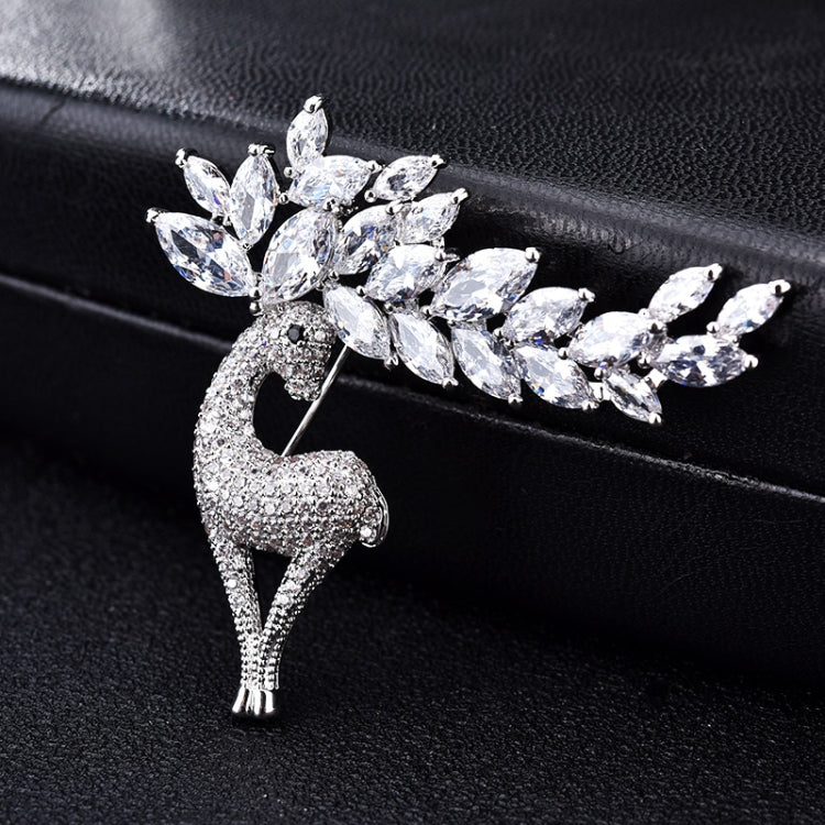 Spilla di cervo carino con zirconi di cristallo moda donna, Cute Deer