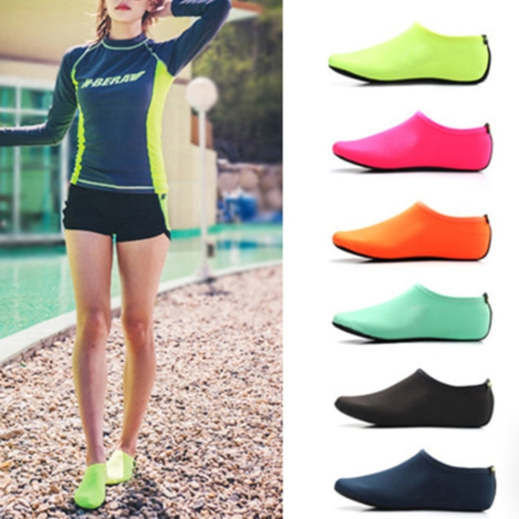 Yoogan 2 paia di calzini da spiaggia antiscivolo unisex per esterni per nuoto, immersioni, snorkeling, 2XS（28-29）, XS（30-32）, S（33-34）, M（35-36）, L（37-38）, XL（39-41）
