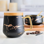 Tazza da caffè in ceramica con tazza da tè in ceramica serie oro opaco in marmo con coperchio o vassoio in legno