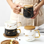 Tazza da caffè in ceramica con tazza da tè in ceramica serie oro opaco in marmo con coperchio o vassoio in legno