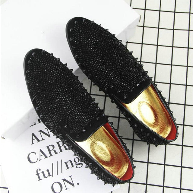 Scarpe basse da uomo con punta a punta nera con strass rivetti, 38, 39, 40, 41, 42, 43, 44