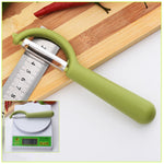 4 pezzi venduti Aereo da frutta per pelapatate con manico rotondo in acciaio inossidabile, raschietto per canna da zucchero, 4 PCS Apple Peeler Knife (Dark Gery), 4 PCS Apple Peeler Knife (Green), 4 PCS Apple Peeler Knife (White)                       ...