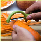 4 pezzi venduti Aereo da frutta per pelapatate con manico rotondo in acciaio inossidabile, raschietto per canna da zucchero, 4 PCS Apple Peeler Knife (Dark Gery), 4 PCS Apple Peeler Knife (Green), 4 PCS Apple Peeler Knife (White)                       ...