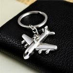 2 pezzi di souvenir con ciondolo portachiavi in metallo per aereo stereo creativo, Silver Small Plane