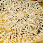 Tovaglia rotonda tessuta traforata di pizzo di cotone Mori da giardino fiorito fatta a mano squisita, 60cm Diameter