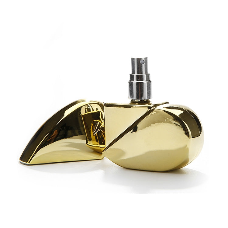 Flacone di profumo spray a forma di cuore