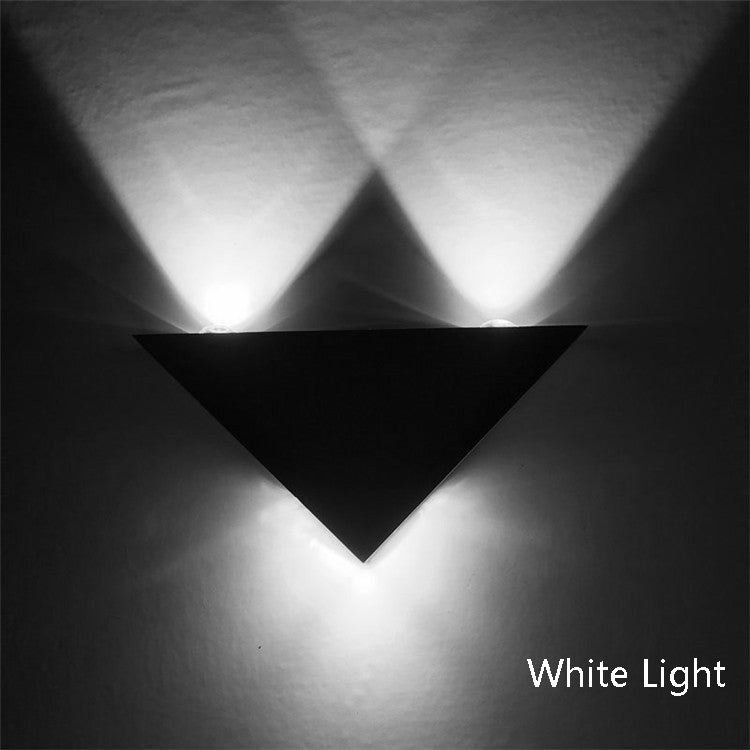 Luci da parete a LED triangolari per corridoi interni, 9W