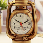 Lampada da tavolo retrò a olio Piccola sveglia Orologio da tavolo da tavolo Decorazione del soggiorno Forniture Gioielli artigianali per ufficio