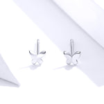 Orecchini a farfalla in argento sterling Orecchini da ragazza placcati in platino freschi, semplici e compatti, SCE775