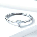 Anello in argento sterling S925 Anello trasparente a cuore placcato in platino, 6 US Size, 7 US Size, 8 US Size