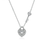 Collana con serratura a cuore placcata in platino in argento sterling S925 per ragazze, gioielli con chiave in zircone intarsiato bianco, SCN315