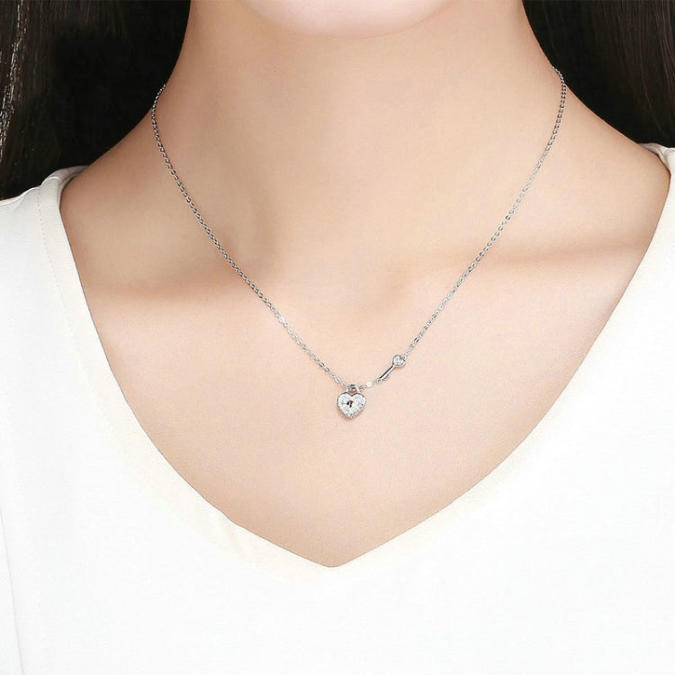 Collana con serratura a cuore placcata in platino in argento sterling S925 per ragazze, gioielli con chiave in zircone intarsiato bianco, SCN315