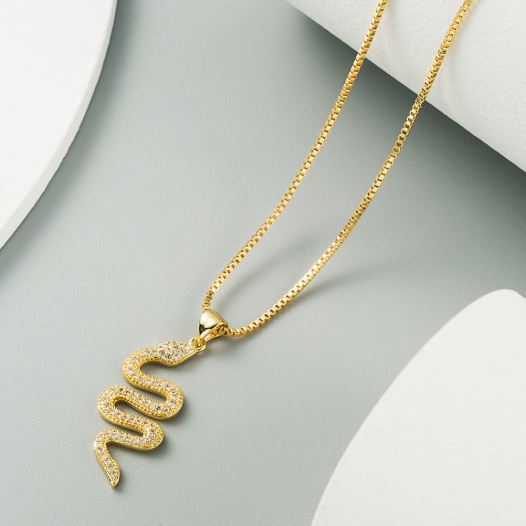 Collana con ciondolo a forma di serpente creativo da 2 pezzi Collana con zirconi intarsiati in stile punk femminile