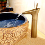 Rubinetto del bagno Lavabo Cascata Rubinetto caldo e freddo, 84535-1, 84535 High Type, 99529 Black