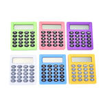 Mini calcolatrice tascabile per cartoni animati, strumento di calcolo per batterie a bottone portatile con colori caramelle, Pocket Mini Calculator