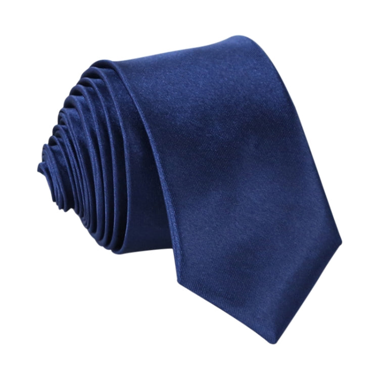 Cravatta sottile da uomo stretta e casual con cravatta sottile