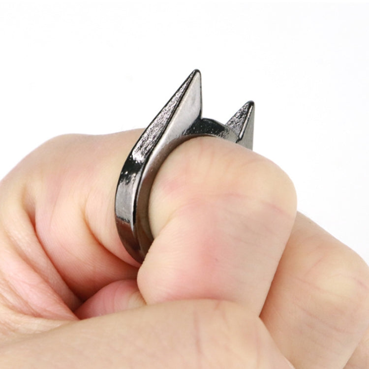 Anello di sopravvivenza per la sicurezza degli uomini delle donne Anello di difesa del dito in acciaio inossidabile per autodifesa