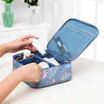 Borsa per cosmetici da viaggio imbottita impermeabile da donna portatile di grande capacità Borse per cosmetici per estetista Borsa per trucco da donna