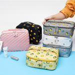 Borsa per cosmetici da viaggio imbottita impermeabile da donna portatile di grande capacità Borse per cosmetici per estetista Borsa per trucco da donna
